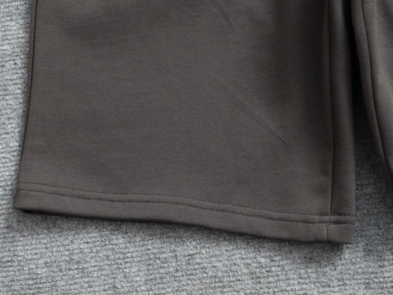 25ss Same Style ～ ， ， Classic logo 。 ！ Breathable ， 。Premium ， ！ Same Style！ ：Black White White Size：S M L XL